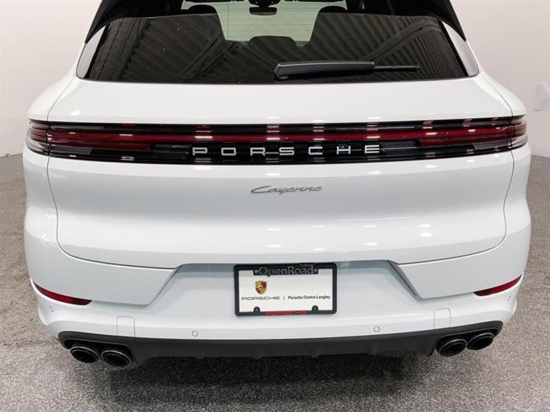 Porsche Cayenne 2024 price $119,900