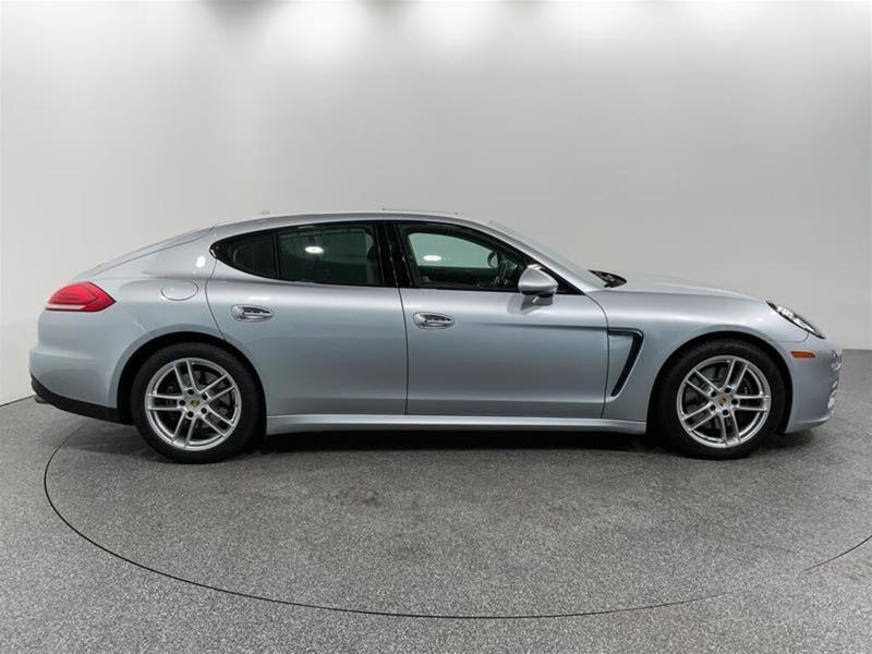 Porsche Panamera 2016 price $35,900