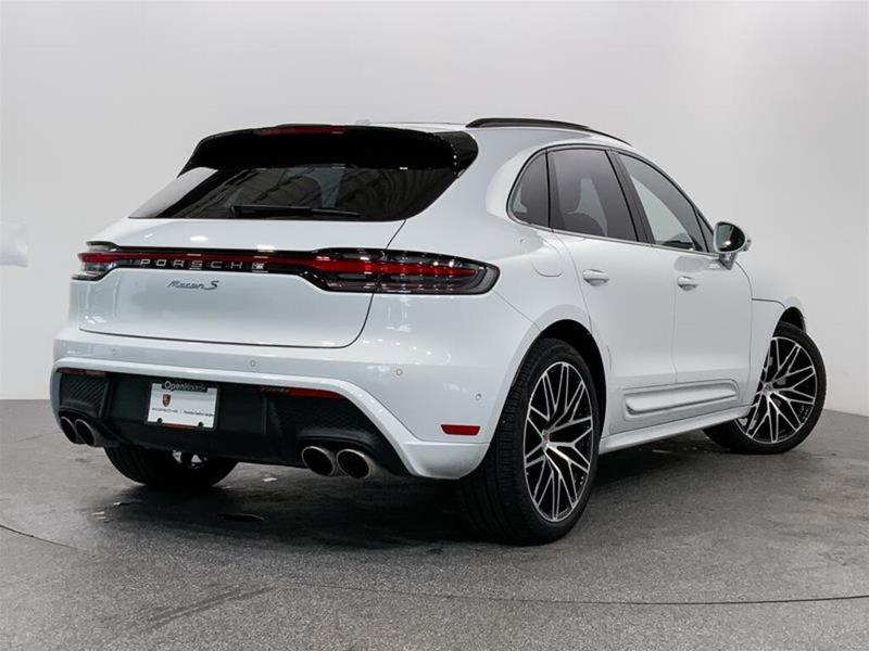 Porsche Macan 2024 price $97,900