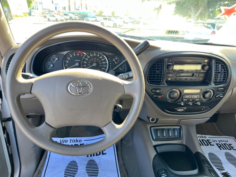 Toyota Sequoia 2005 price $8,900