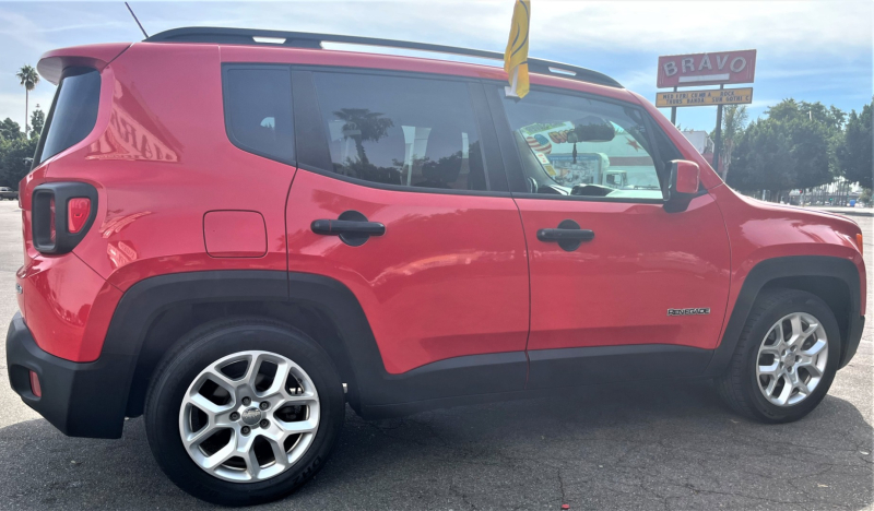 Jeep Renegade 2015 price $11,900