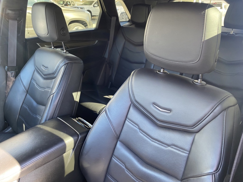Cadillac XT5 2017 price $24,543