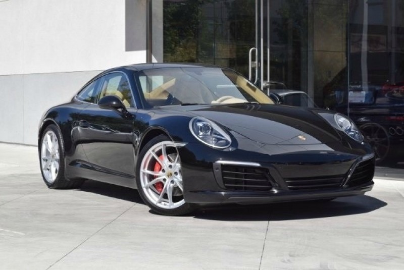 Porsche 911 2017 price $105,500
