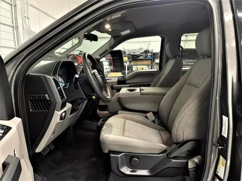 Ford F150 SuperCrew Cab 2018 price $23,595