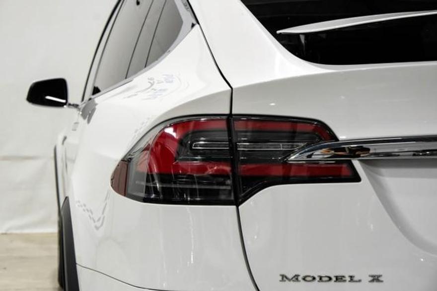 Tesla Model X 2016 price $34,995