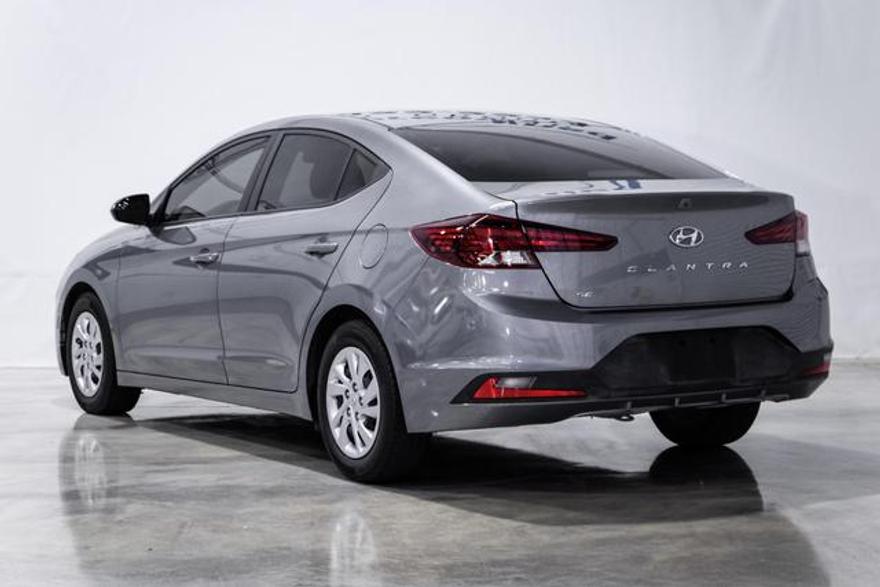 Hyundai Elantra 2019 price $14,995