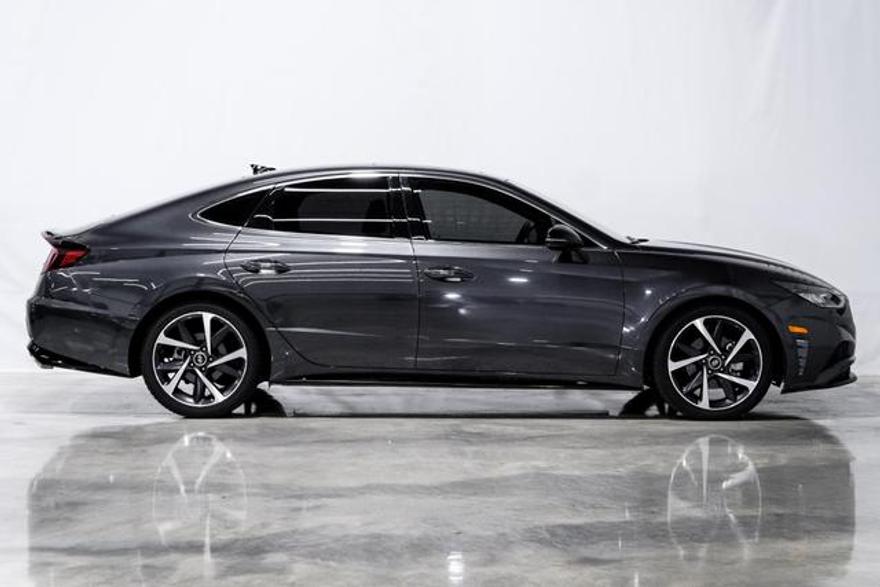 Hyundai Sonata 2022 price $23,395