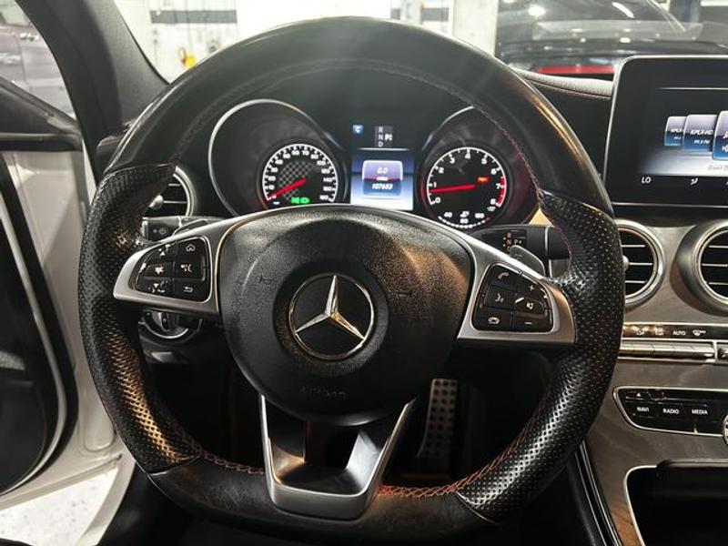 Mercedes-Benz C-Class 2016 price $19,995