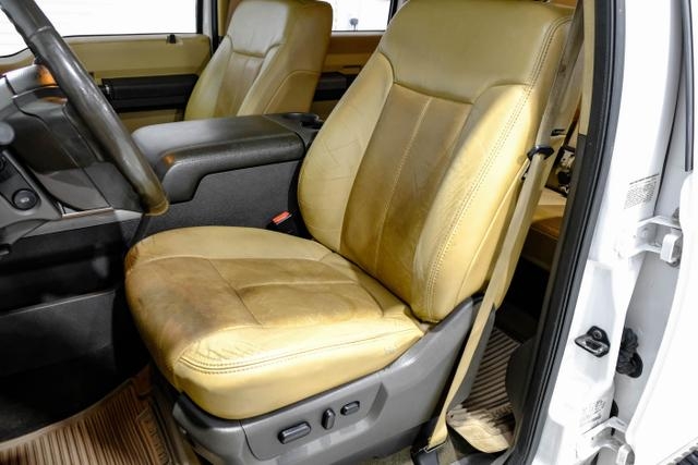Ford F350 Super Duty Crew Cab 2011 price $29,995
