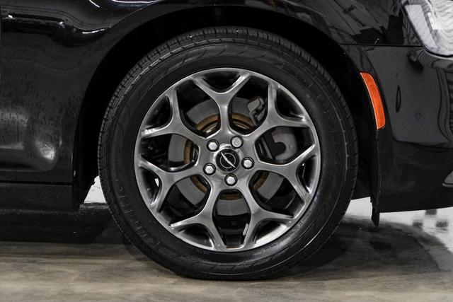 Chrysler 300 2015 price $14,695
