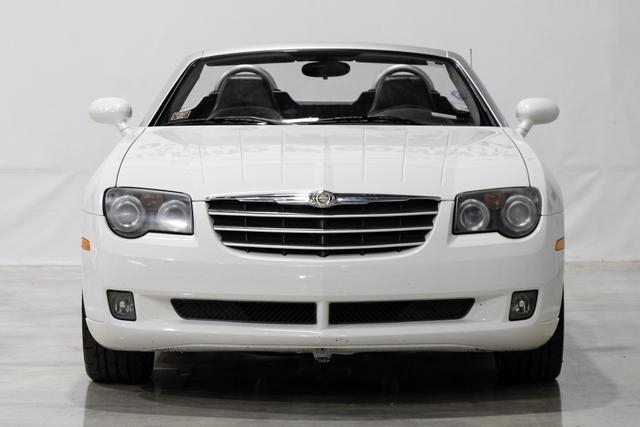 Chrysler Crossfire 2005 price $10,995