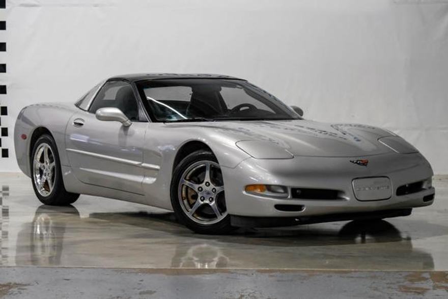 Chevrolet Corvette 2004 price $17,895