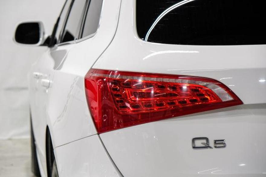 Audi Q5 2012 price $11,295