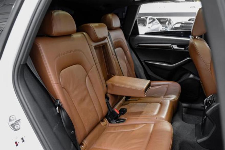 Audi Q5 2012 price $11,295