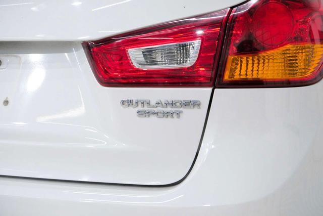Mitsubishi Outlander Sport 2017 price $11,995