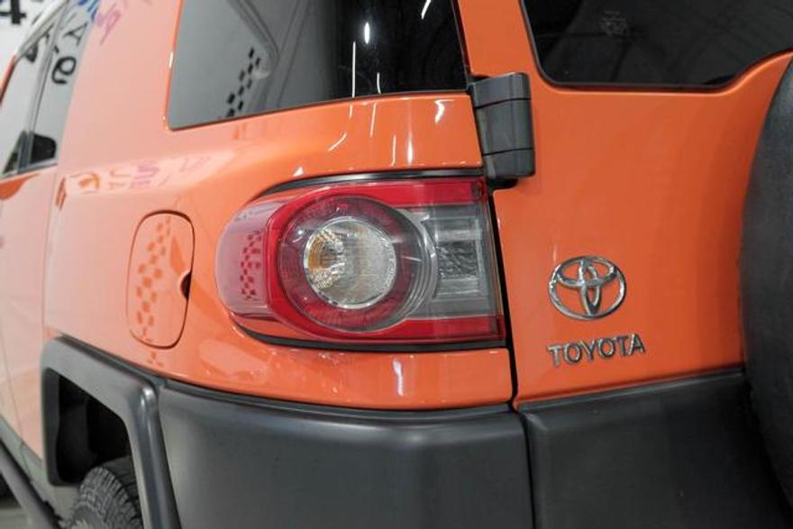 Toyota FJ Cruiser 2014 price $32,495