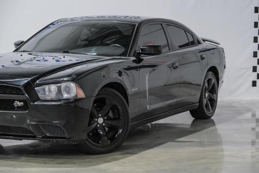 Dodge Charger 2013 price $13,995