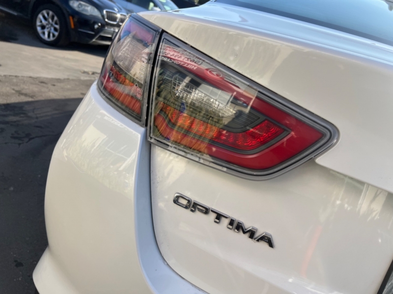 Kia Optima Hybrid 2015 price $1,500 Down