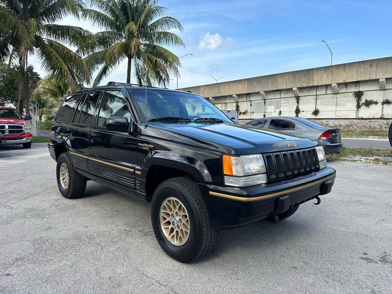 Jeep Grand Cherokee 1995 price $8,998