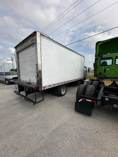 Isuzu DSL REG AT refrigerated box 2016 price $33,995