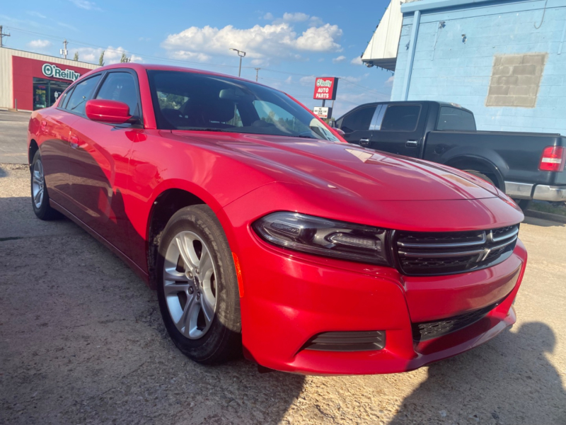 Dodge Charger 2016 price $17,977