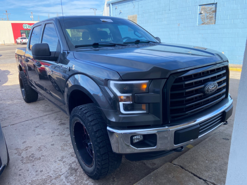 Ford F-150 2016 price $15,077