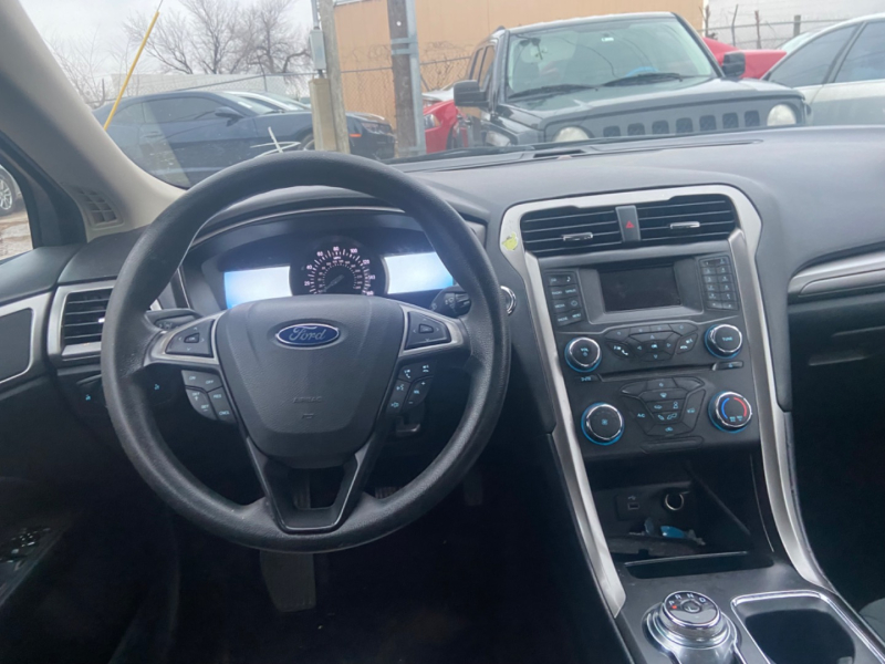 Ford Fusion 2018 price $14,077