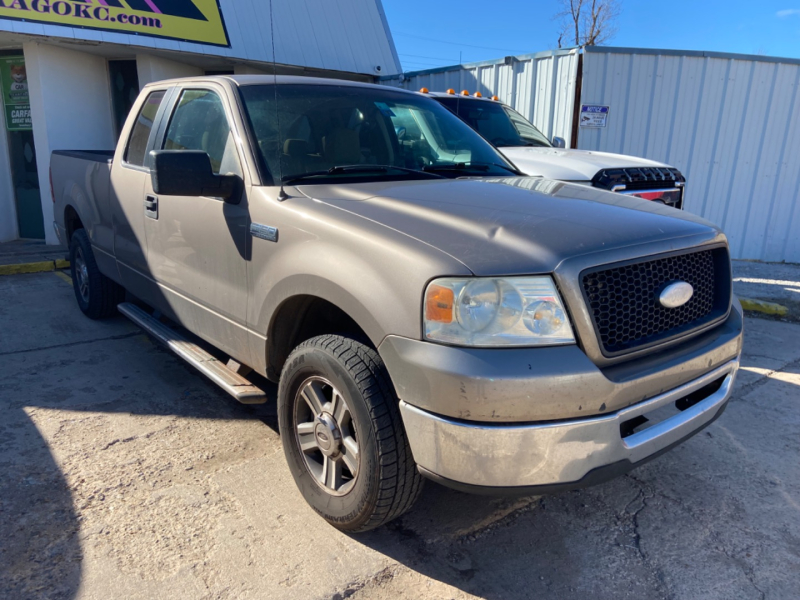Ford F-150 2006 price $6,977
