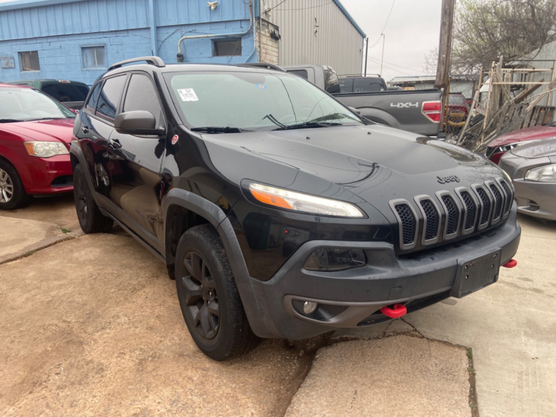 Jeep Cherokee 2016 price $14,077