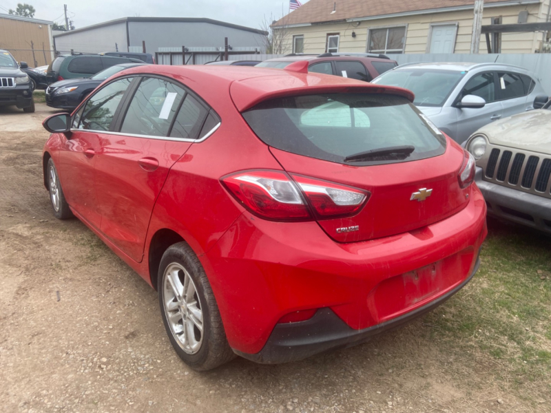 Chevrolet Cruze 2018 price $9,277
