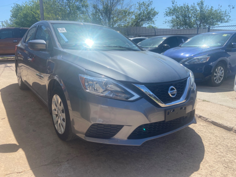 Nissan Sentra 2018 price $14,977