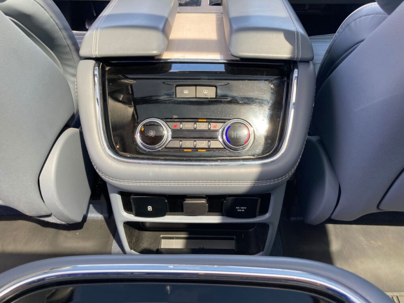 Lincoln Navigator L 2021 price $57,979