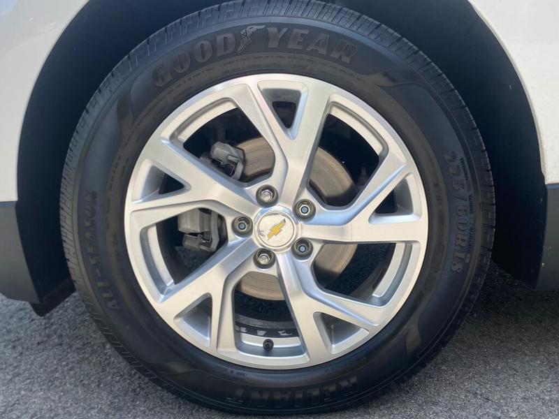 Chevrolet Equinox 2019 price $20,979
