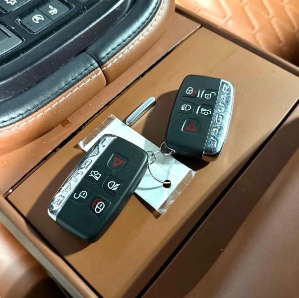 Jaguar F-Type SVR 2017 price $47,500