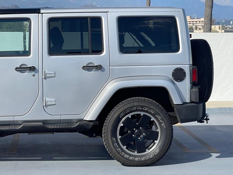 Jeep Wrangler Unlimited 2012 price $12,999