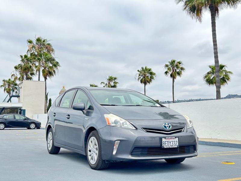 Toyota Prius v 2012 price $8,999