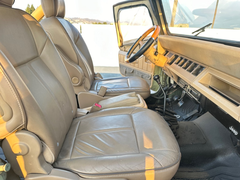 Jeep Wrangler 1990 price $9,999