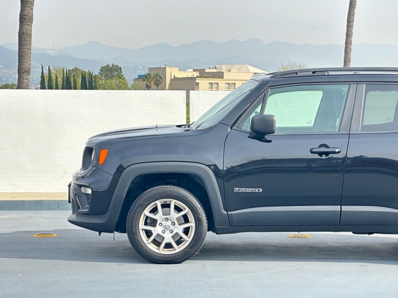 Jeep Renegade 2020 price $11,999