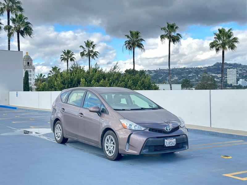 Toyota Prius v 2015 price $9,777