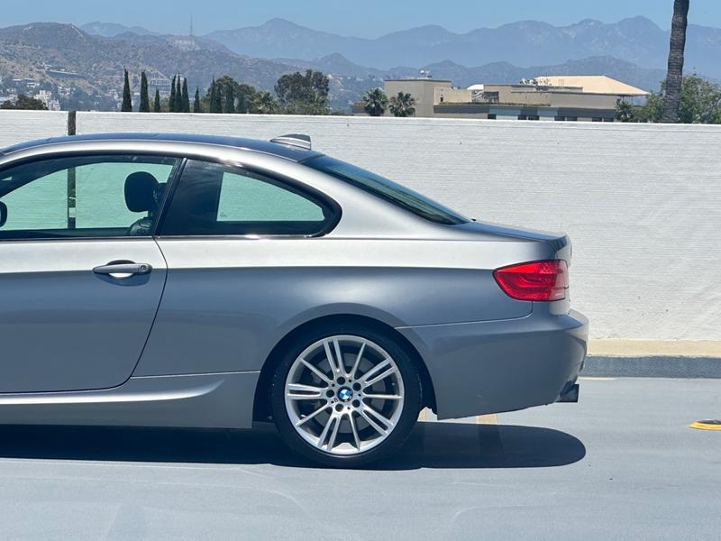 BMW 3 Series 2011 price $10,499