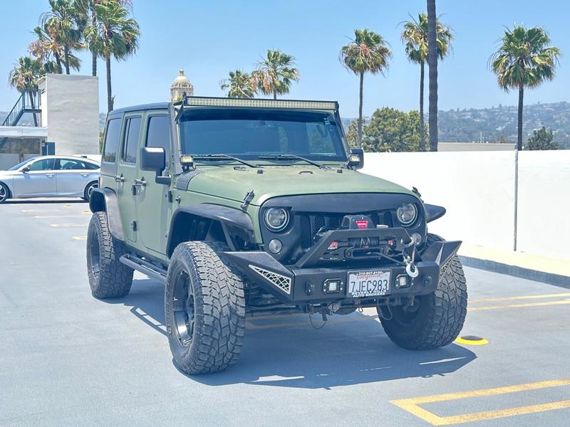 Jeep Wrangler Unlimited 2015 price $16,999