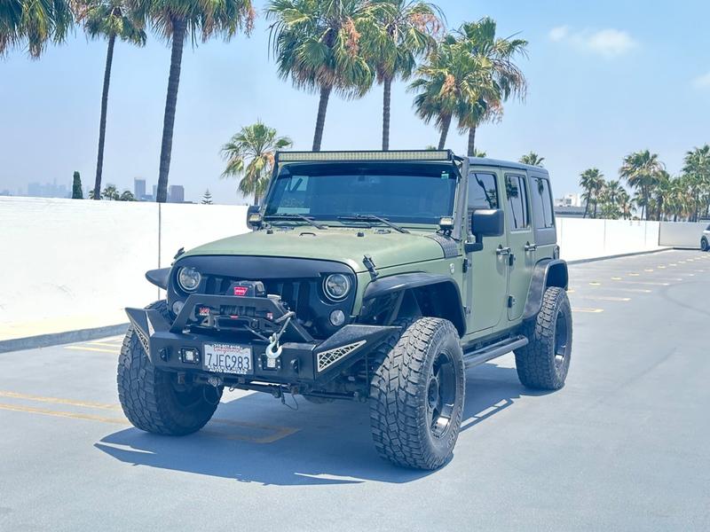 Jeep Wrangler Unlimited 2015 price $16,999