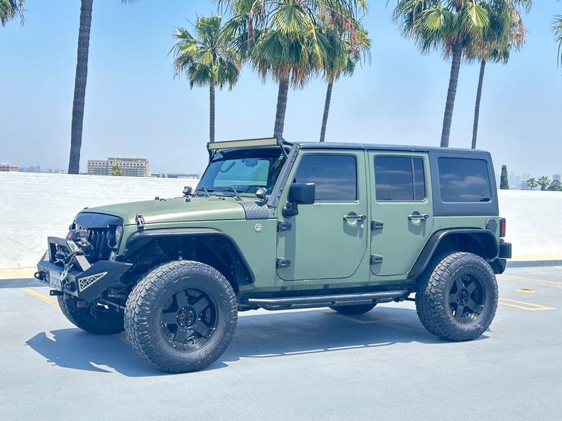 Jeep Wrangler Unlimited 2015 price $16,999