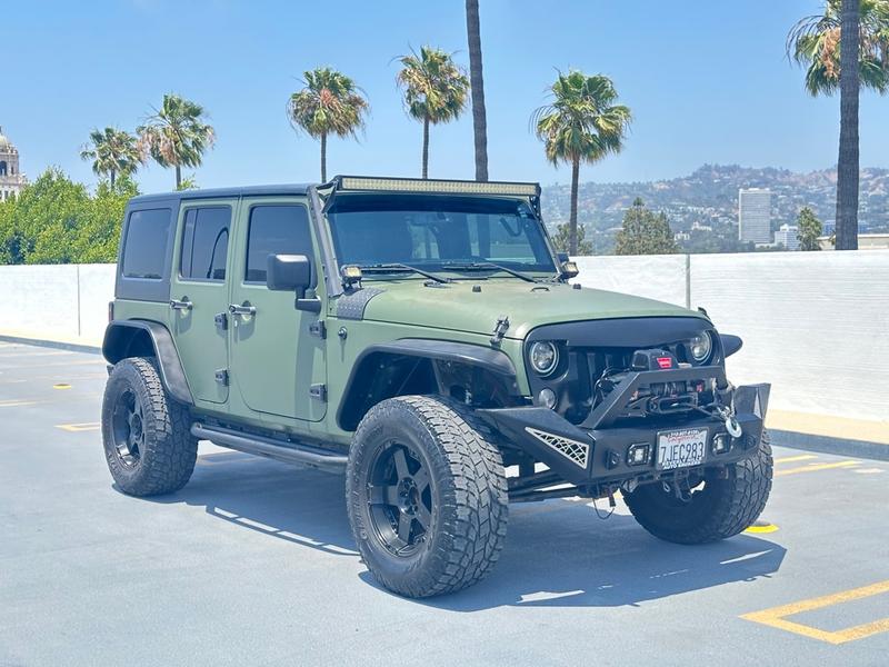 Jeep Wrangler Unlimited 2015 price $16,999