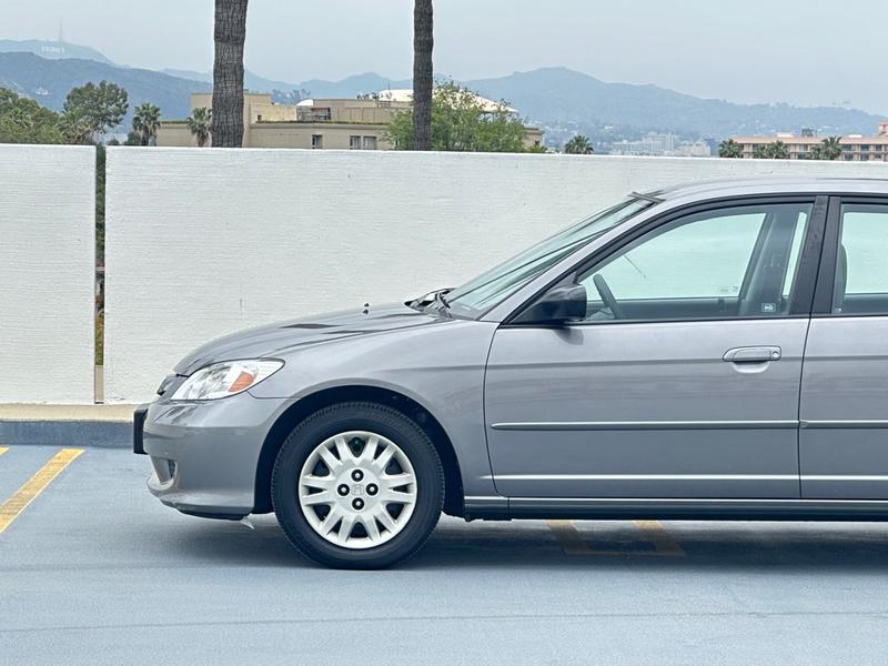 Honda Civic 2004 price $8,999