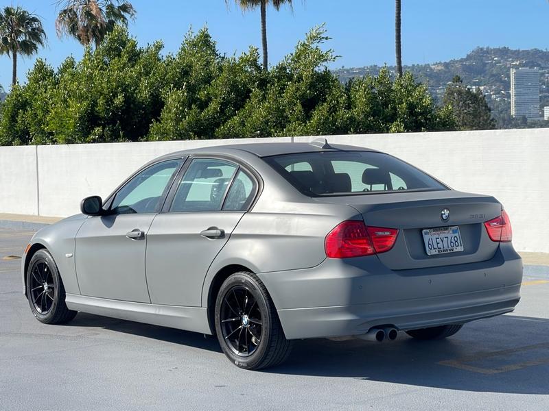 BMW 3 Series 2010 price $6,999