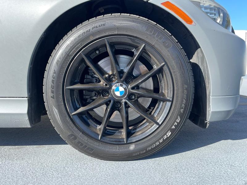 BMW 3 Series 2010 price $6,999