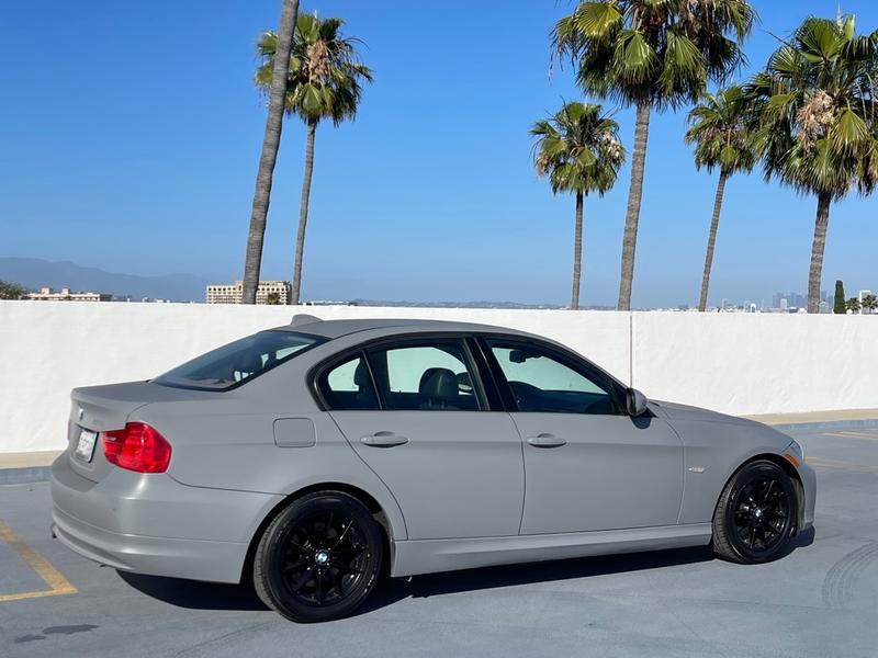 BMW 3 Series 2010 price $6,999