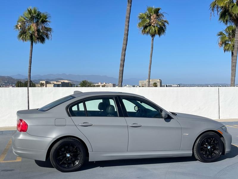 BMW 3 Series 2010 price $6,999