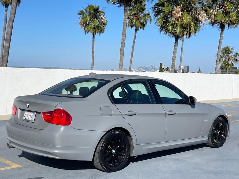 BMW 3 Series 2010 price $6,999